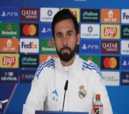 阿韦洛亚：没想过这轮淘汰赛出局可能有球时拜仁会主导边路进攻