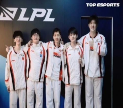 TES����սʤAL����ͼ������������ٽ�����