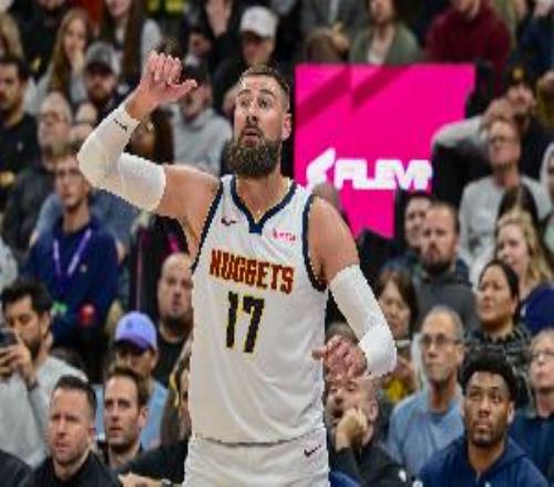 板凳匪徒！瓦兰丘纳斯和斯特劳瑟合计12中10贡献25分且0失误