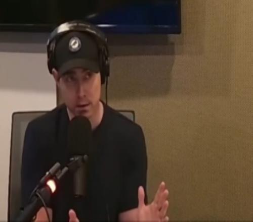 拓媒：杨瀚森可能会留队而且可能是未来待最久的