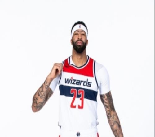 浓眉：有时感觉自己不算总冠军因为没经历像游行这些冠军体验