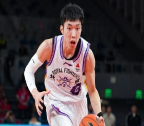 �����ָУ��������볡4��0���������õ�2��2����