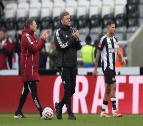 ̩��ʿ����Ŧ�����»�֧�ְ��Ϻ�������˧λ������Ӱ��