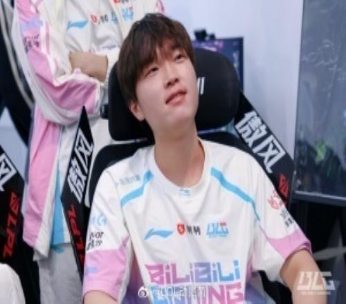 ��˵�������������blg������һ�������Ű���е�Ѫ����