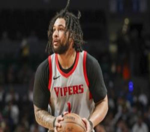 ý���ˣ�ɽ������ǩ��ǰ��������������˹��