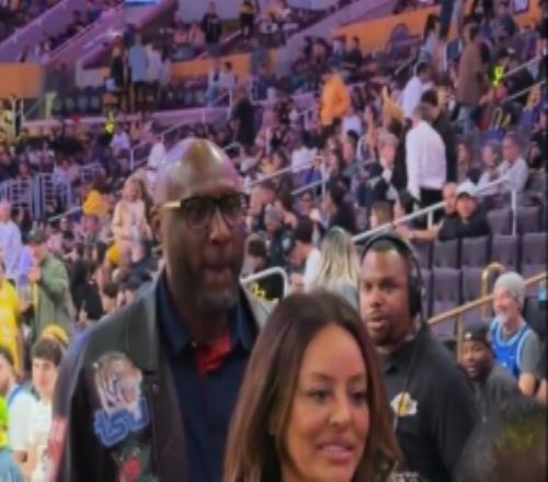 �����������������ް¶�ķ��������������սͨ�����չ�ս