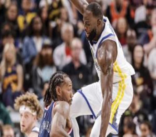 �����ﶼ��׷�����ɵ�С�ڽ�2��1����˭�����վ�������ʱ��