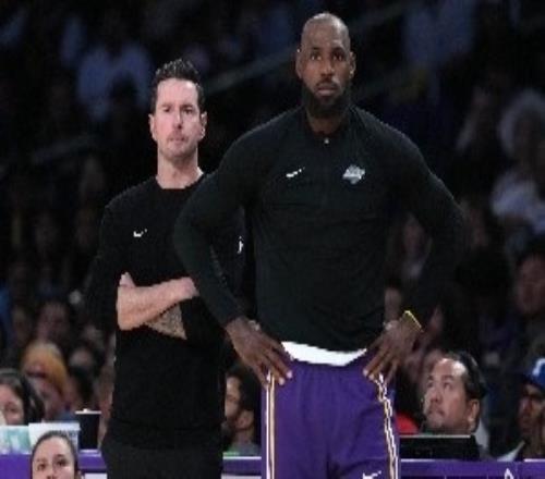 不能指望火箭继续打铁湖人还需在篮板保护&失误控制方面做得更好