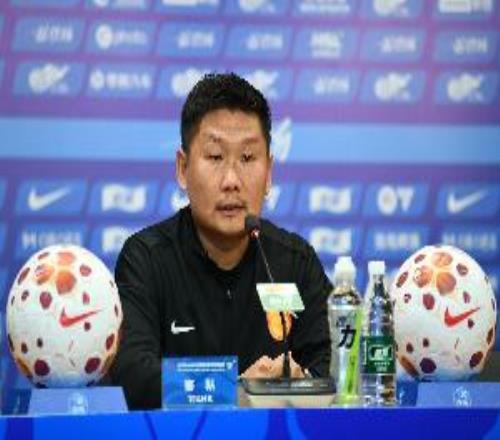 足球报：铜梁龙6轮丢4球防守数据中超最佳，客战海港奔着抢分去