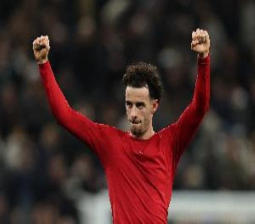 柯蒂斯琼斯：没看到范戴克的绝杀，当时忙着和埃弗顿球迷吵架呢