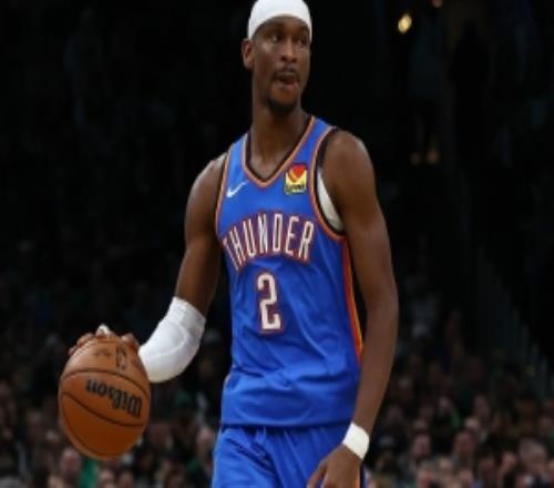 经典季后赛慢热！亚历山大今日18投仅5中去年季后赛首战13投4中