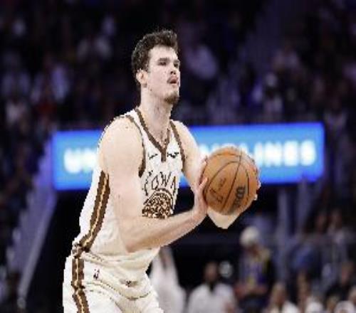 波斯特：我希望能尽可能久地留在勇士如果勇士报价我会非常乐意