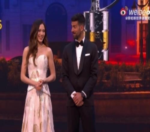 小德搭档谷爱凌主持劳伦斯奖颁奖典礼，现场秀“北京口音”中文