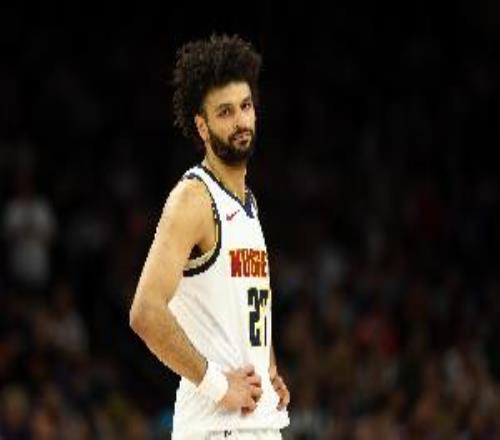 落后3分选择投两分穆雷：我投进了可以犯规叫暂停问题是没投进