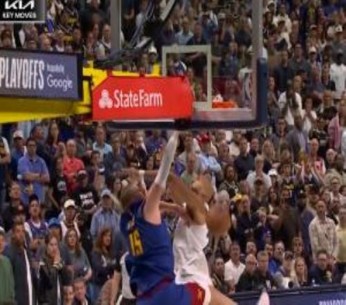 荡气回肠！约基奇直捣黄龙杀入内线单臂隔扣戈贝尔！末节首次进球