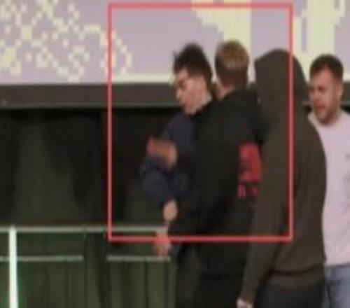 《反恐精英2》电竞选手遭禁赛10年！镜头前当众暴力掌掴对手