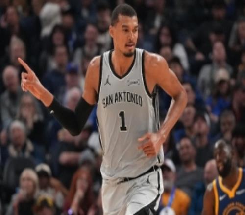 全票DPOY！富保罗：文班亚马将是联盟的门面希望他取得更大成功