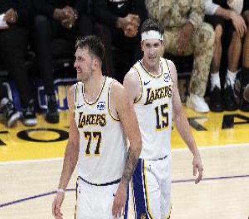 美媒感叹：缺阵的东里合计场均56.8分湖人仍然2比0领先火箭