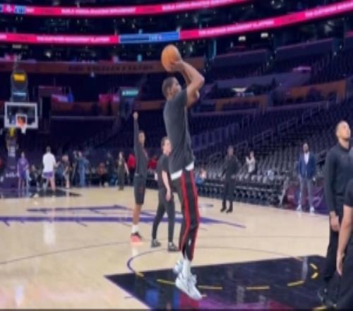 看起来无碍！杜兰特赛前训练接球投篮、运球投篮都很丝滑