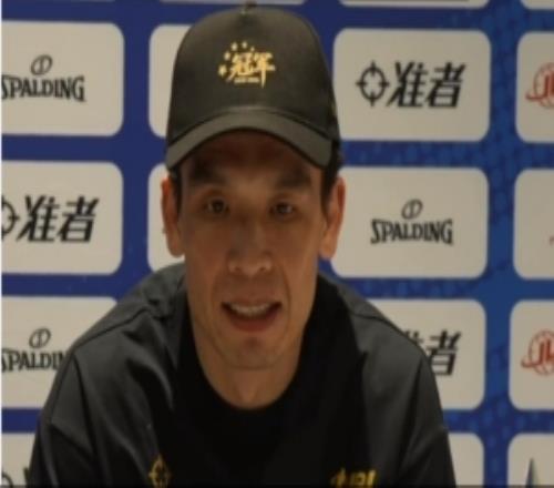 解立彬：今年抓住机会在主场捧杯观众们支持&互动氛围很感动