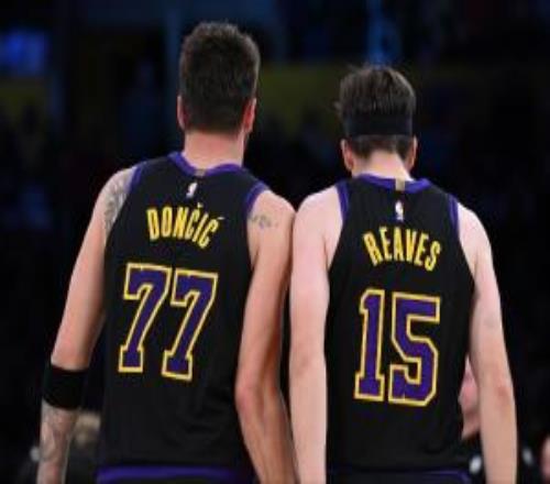 队记：里夫斯比东契奇复出希望大因腹斜肌拉伤复发风险比腿筋小