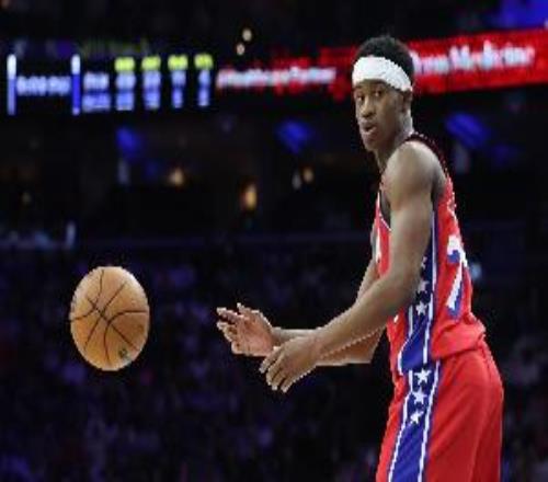 埃奇库姆单节砍16分创自2020年希罗后新秀在季后赛单节得分新高