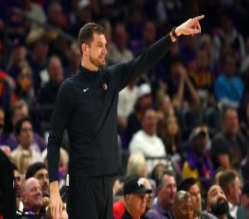 100万邓顿给斯普利特的报价远低于联盟正常水平赛季结束后再议