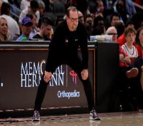 纳斯：G1我们确实是惨败收场G2大家要拿出更好的比赛表现