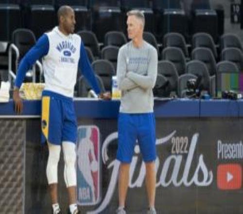 记者：科尔可能不再回勇士执教伊戈达拉&迈克布朗是潜在继任者