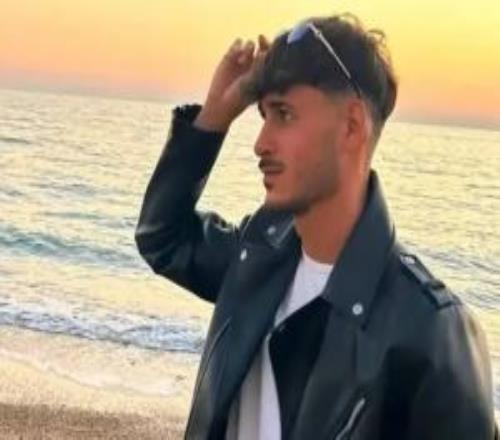 25岁意丁球员在一场披萨引发的争执中，被螺丝刀刺中腹部不幸去世