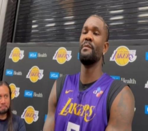 艾顿谈G3：詹姆斯明确告诉我们要保持警惕不自满&做好每一件事