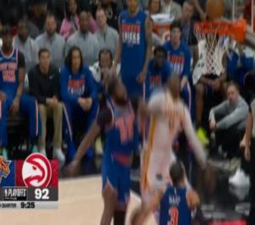 真的勇猛！库明加怒抢前场板靠着米切罗再上进13中8砍19分了