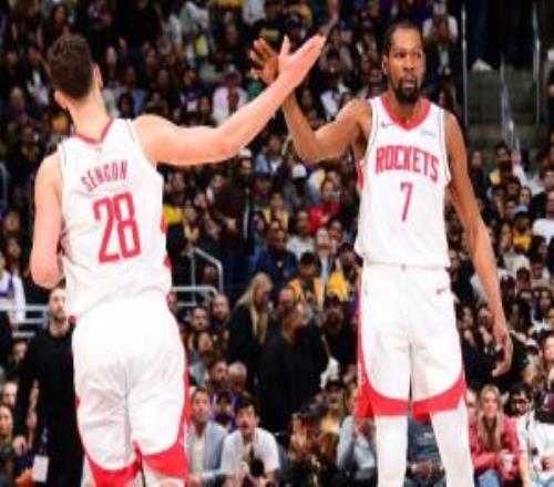 谁能先赢今年季后赛仅剩火箭和太阳还没赢球！