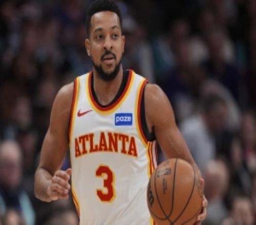 记者：老鹰的起飞源自于CJ进入先发而他在季后赛的表现又有升档