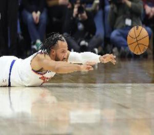 致命失误葬送机会！布伦森三分球5中0拿到26分3板4助2断