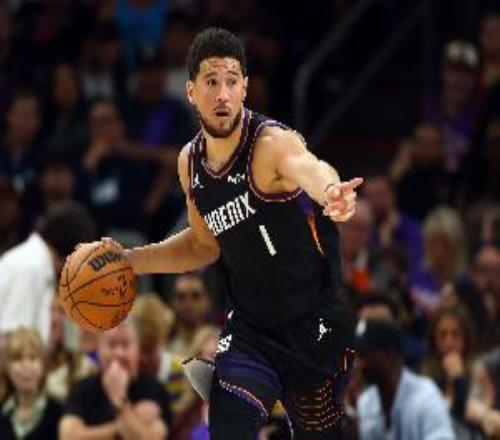 NBA官方：布克因公开批评裁判被罚35000美元并取消布克的技犯