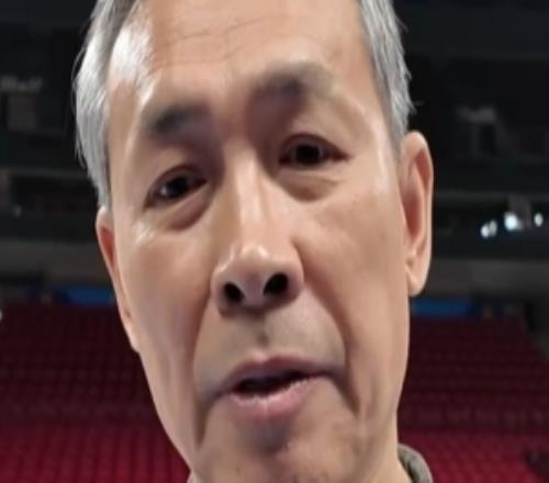 许利民：不受谣言影响老队员都会发照片给我要看他们有没有吃饭