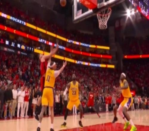 太难了！申京绝杀失手湖人保护篮板还剩0.9秒