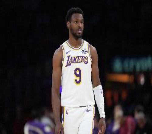 布朗尼今天2中2得到5分&湖人赢了4分若非这5分火箭就赢了