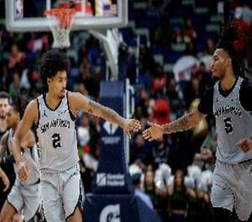 圣城未来！卡斯尔和哈珀季后赛同场砍25+NBA历史最年轻双人组