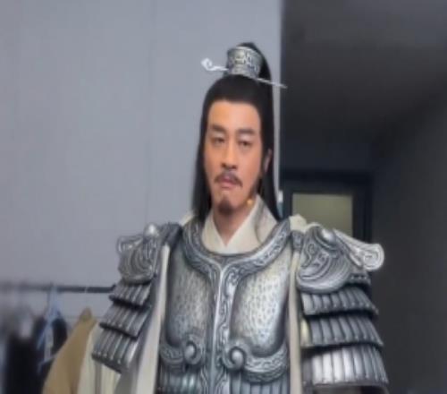 项王故里的热血与绿茵碰撞！何润东发布助阵苏超比赛全记录vlog