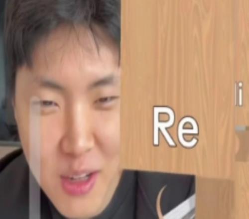 GEN分享Chovy挑战视频：Chovy的哆来咪挑战成功了吗