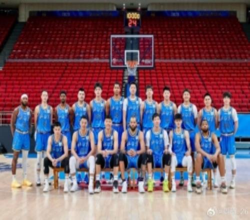 周琦：属于首钢男篮的CBA季后赛即将开启专注团结全力以赴！