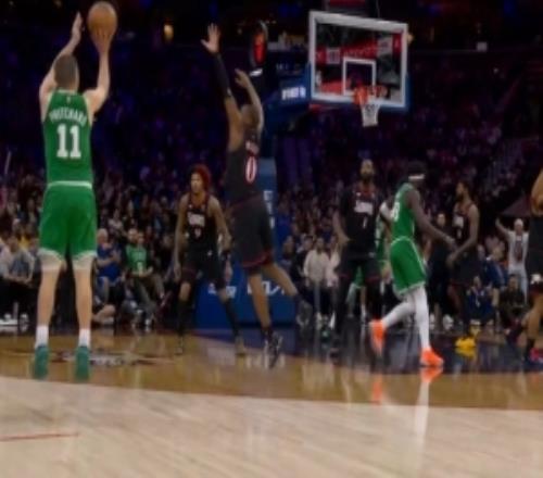 越到节末我越猛！普理查德三节末段连轰2记三分助队建立5分优势