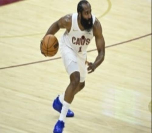 骑士赢天王山不易！哈登&米切尔少失误+莫布里爆发才能稳操胜券