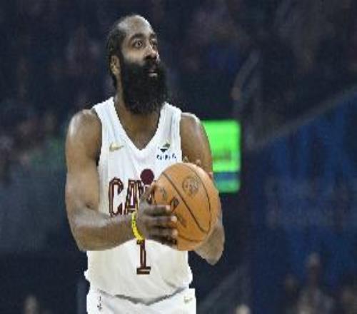 哈登：很多失误都是我自己造成的接下来我一定会打得更好