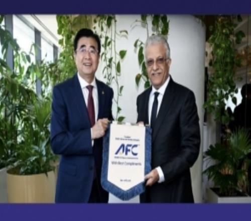 亚足联主席会见宋凯，赞赏中国足协坚持青少年足球优先政策