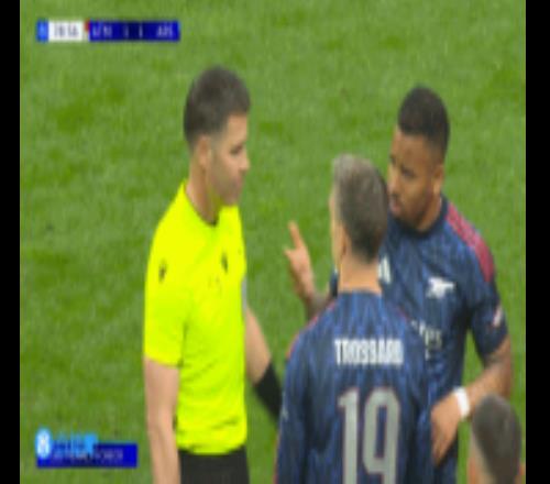 西蒙尼影响裁判杰拉德：他擅长这种表演基翁：这方面他是大师