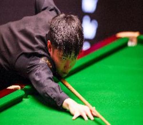 魔咒延续！卫冕冠军赵心童1013墨菲，无缘斯诺克世锦赛半决赛