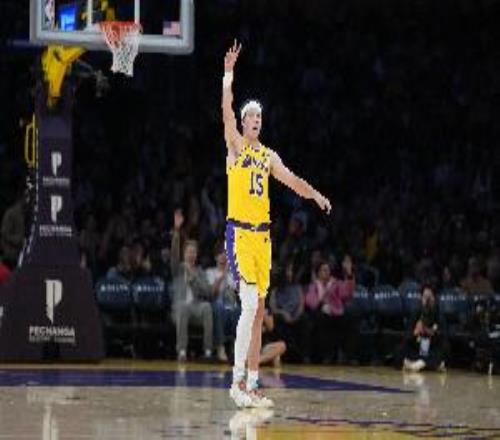 里夫斯：我错失很多空位机会我们会回看录像做出改进争取G6赢球